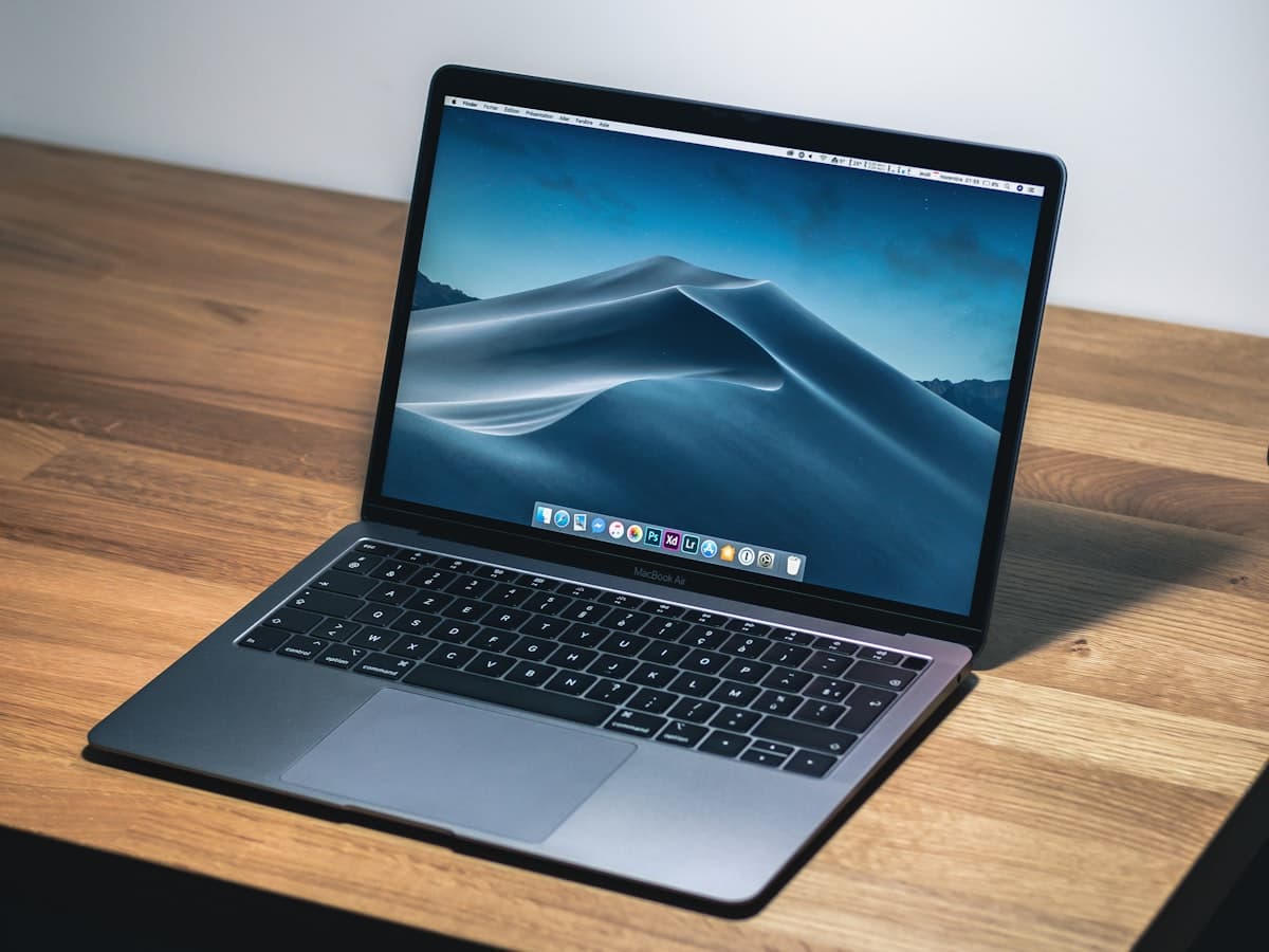 Apple MacBook Air